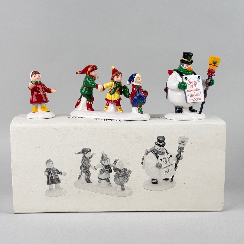 Dept 56 Snow Village #54927 He Led Them Down The Streets Of Town NEW OLD STOCK